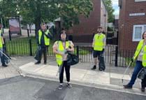 (L R) Chris Goode, David Jones, Jacqueline Scanlon Wells, Sam West And Sarah Costigan Taking Part In The Great British Spring Clean