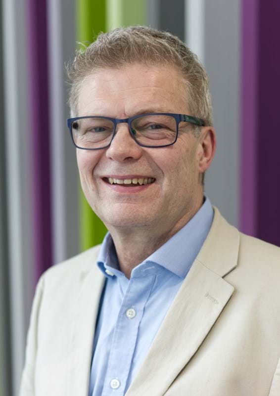 Simon Morris