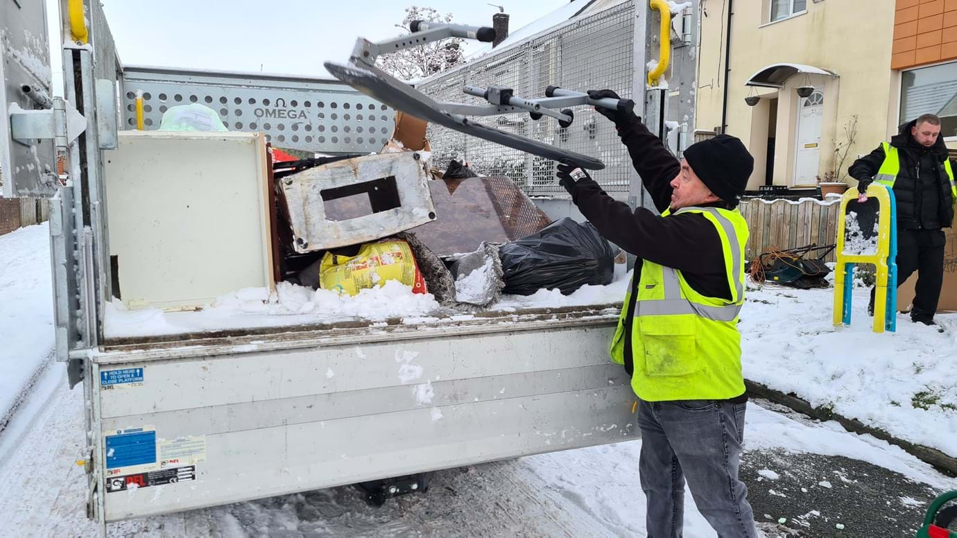 In Derker and Holts, we’ve hosted environmental days to help customers get rid of rubbish, spruce up their streets, help increase recycling rates and understand attitudes to disposing of waste.