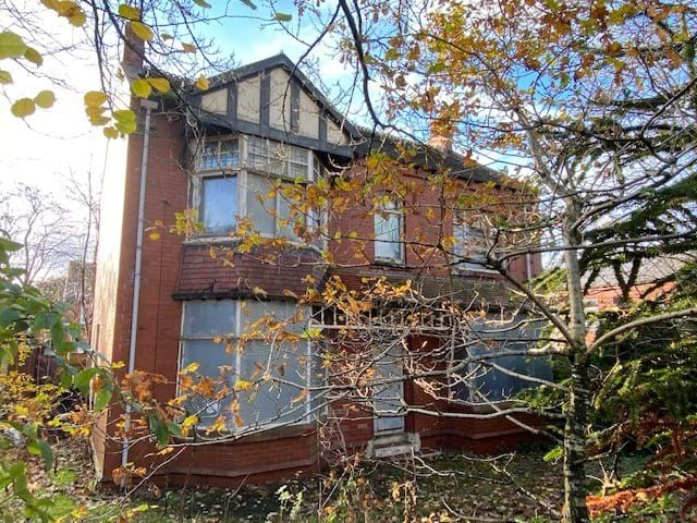 To progress work at our Burnley Lane development, the existing building on the site will be demolished before nine one-bedroom apartments are brought forward.