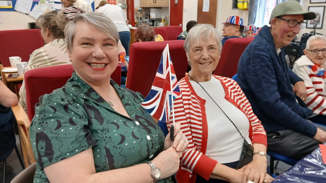 Toni Steel With Her Neighbours