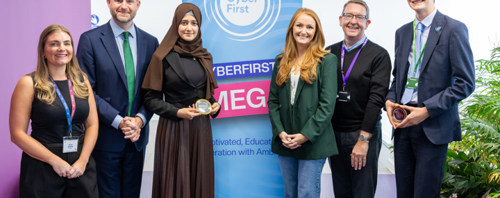 Background Image - 50 Oldham students awarded Greater Manchester’s first MEGA Scholarships hosted by FCHO